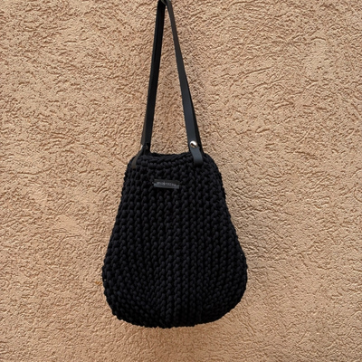 Nagy pakolós kötött táska (fekete)